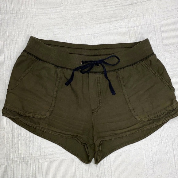 Aritzia Community Axiom Shorts - Picture 2 of 5